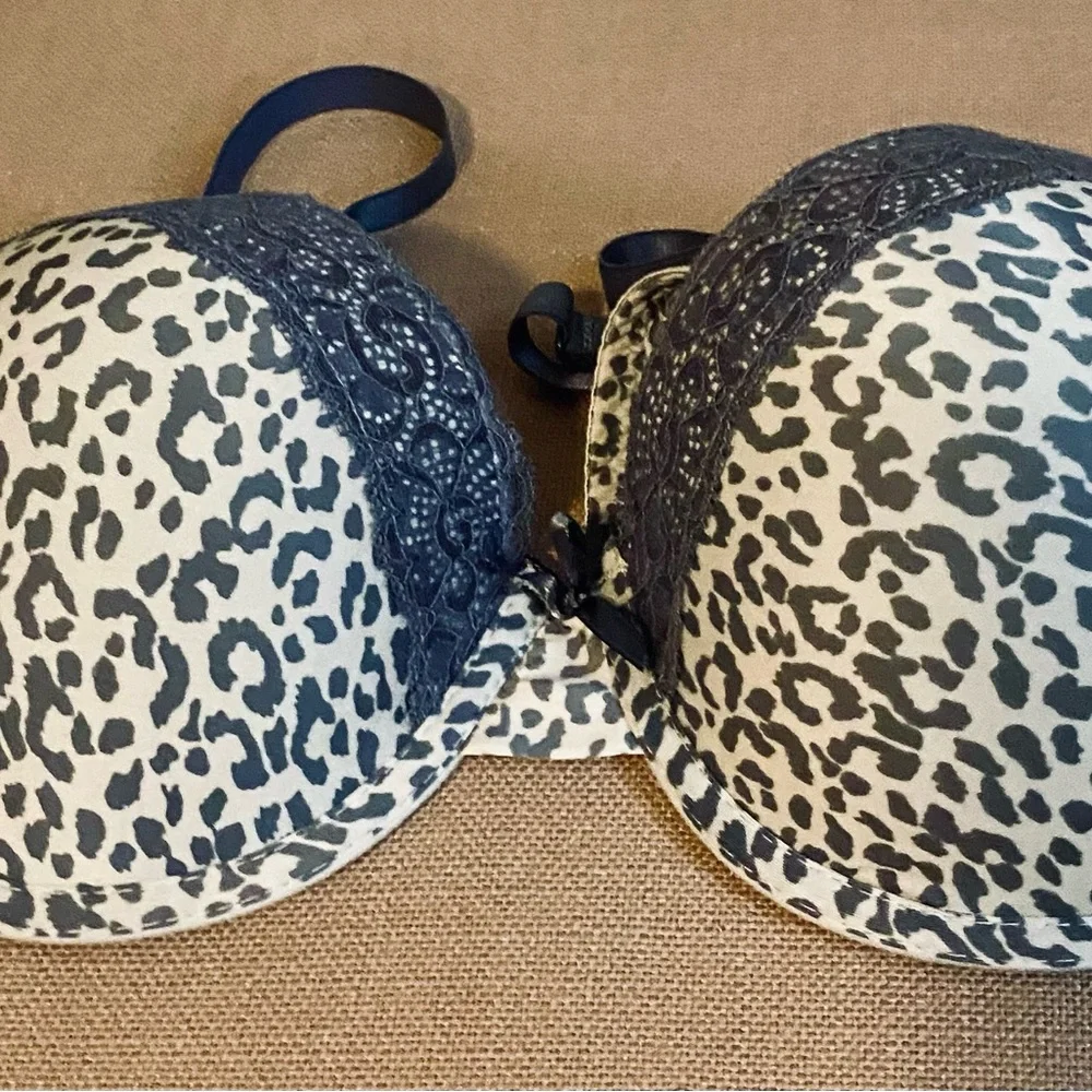 Mamia Leopard Print Push-Up Bra Set in Tan, Gray and Olive
